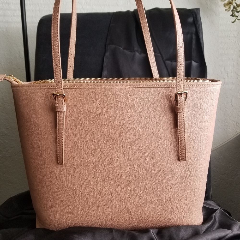 Pastel pink purse